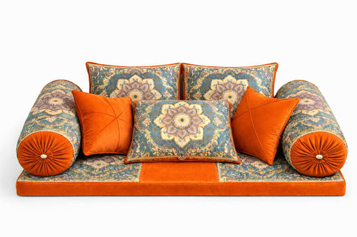 ست کامل شاه نشین سنتی لوکس با کوسنها و بالش های مخملی و طرح اصیل ایرانی رنگ نارنجی